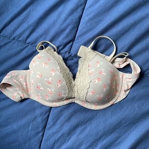 GAP low cut tee -shirt bra excellent condition 32B